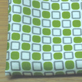pochette in seta per taschino uomo stampata e fatta in italia colore verde
