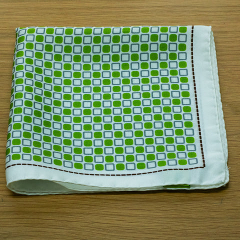 fazzoletto da taschino pochette in pura seta twill stampata in italia e confezionata in italia verde