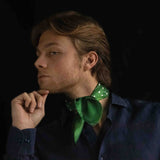 Bandana in pura seta pois verde - 1015