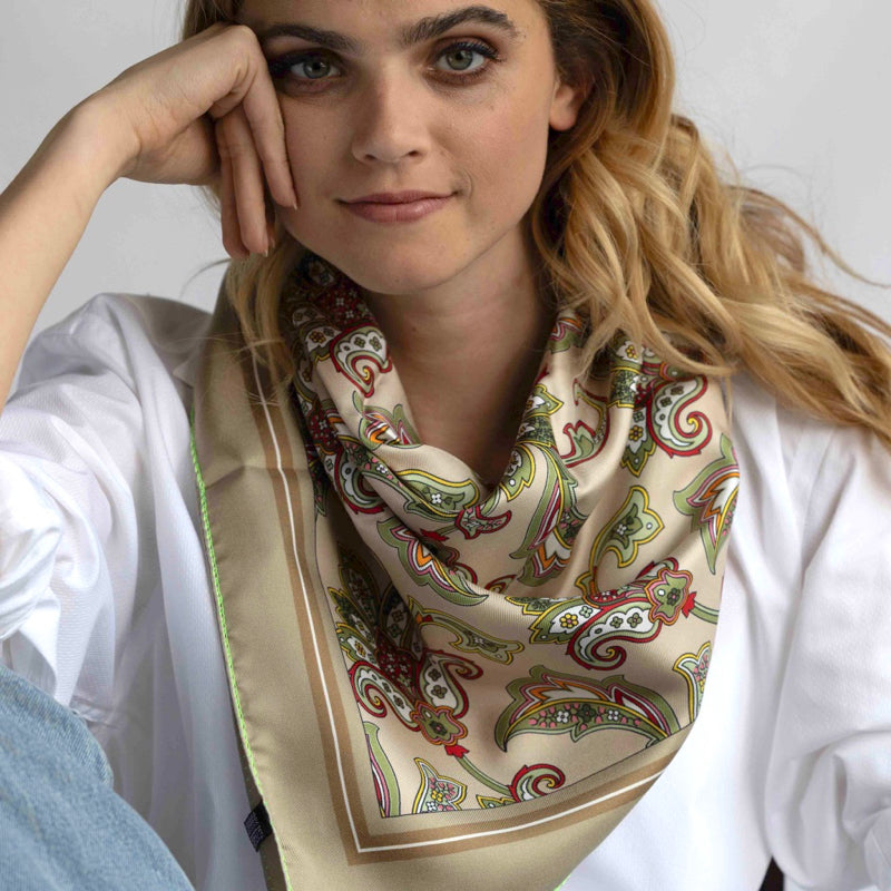 Foulard pura Seta Cm 90x90 stampa Paisley fiorato colore Beige Cod