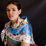 Foulard pura seta Cm 90x90 stampa fiorato cornice Azzurra Cod 297