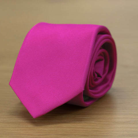cravatta unita pura seta colore fuxia cerimonia made in Italy