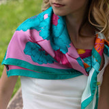 Foulard cm 90x90 Pura Seta disegno Fiore pop Rosa e Fuxia Cod. 753