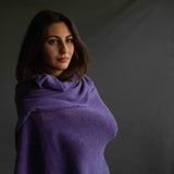 Stola Francesca: leggera in maglia di Cashmere colore Lavanda Cod. 810