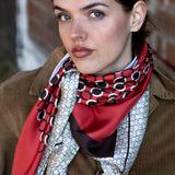 Foulard in pura Seta stampa disegno geometrico colore Corallo Cod 851