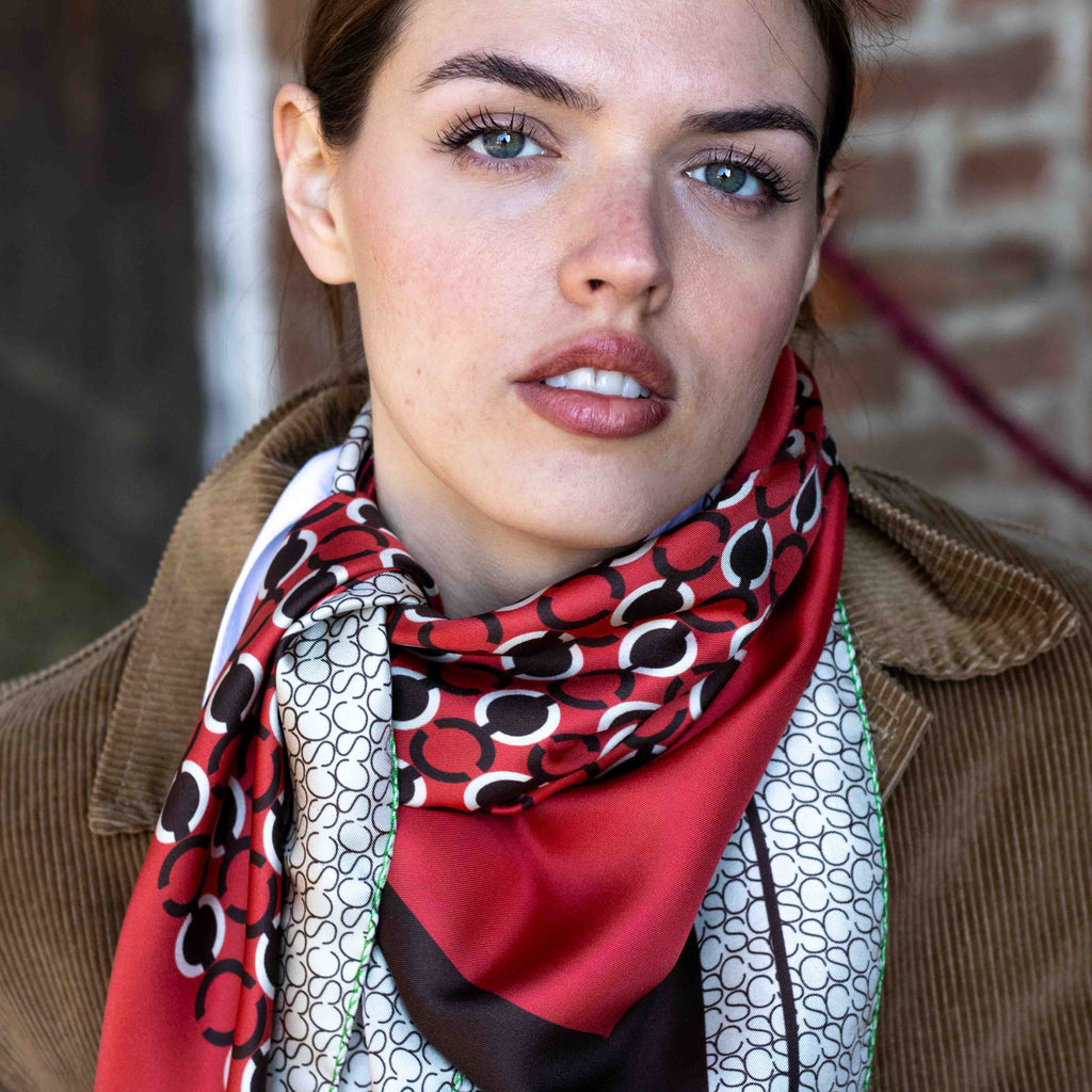 Foulard in pura Seta stampa disegno geometrico colore Corallo Cod