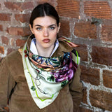 Foulard in pura Seta stampa fiore romantico colore beige e marrone Cod 856