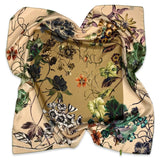 Foulard in pura Seta stampa fiore con centro unito, colore beige Cod 858