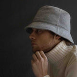 Cappellino Bucket Uomo doppia faccia: impermeabile e Cashmere colore blu navy  Cod 864-865