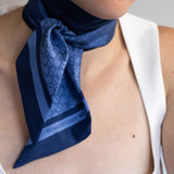 Bandeau in pura seta sfumato blu - 943