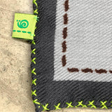 CASHMERE, SILK AND WOOL PRINTED POCKET SQUARE, COLOR GREY WITH GREEN STITCHING. COD 030