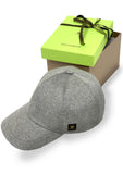 Cappellino baseball in puro Cashmere grigio chiaro Cod 040