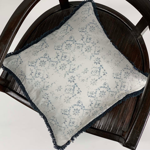 Vintage Silk pillow Cm 40x40, star design color ice white COD 495