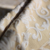 Coperta Lana Seta Jacquard disegno barocco colore champagne retro ecru Cod 597