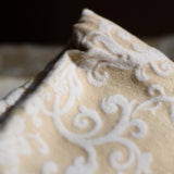 Coperta Lana Seta Jacquard disegno barocco colore champagne retro ecru Cod 597