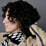 Foulard cm 90x90 Pura Seta disegno ovali colore nero beige Cod. 652